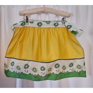 Vintage Apron Yellow Floral Green Rickrack Pockets Cotton 50's housewife Cottage